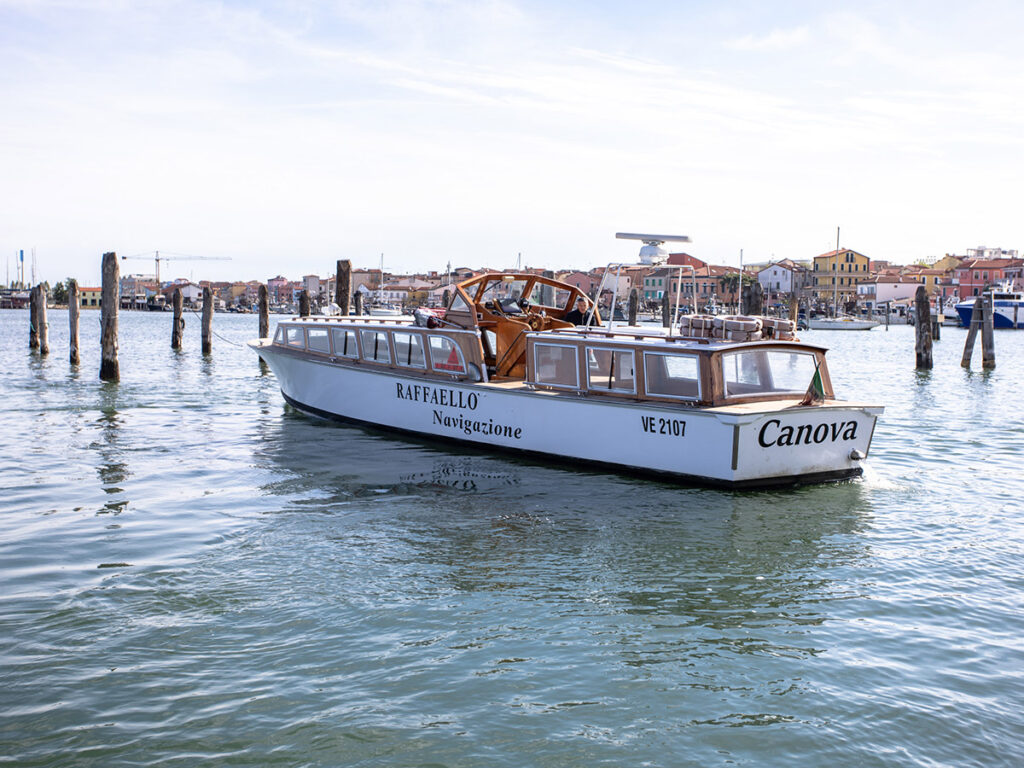 Motoscafo Canova
